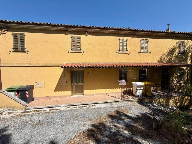 Villa in vendita a Arcevia AN