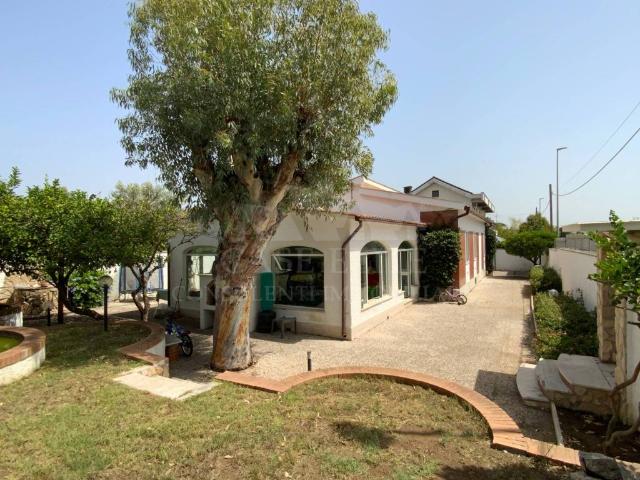 Villa in vendita a Ardea RM