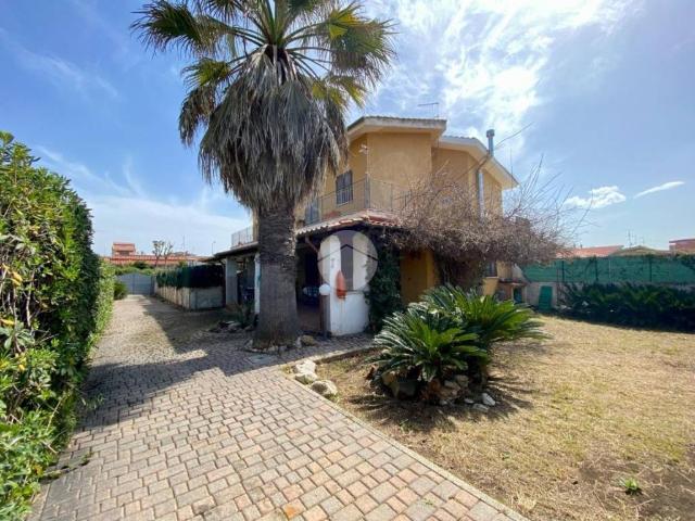 Villa in vendita a Ardea RM