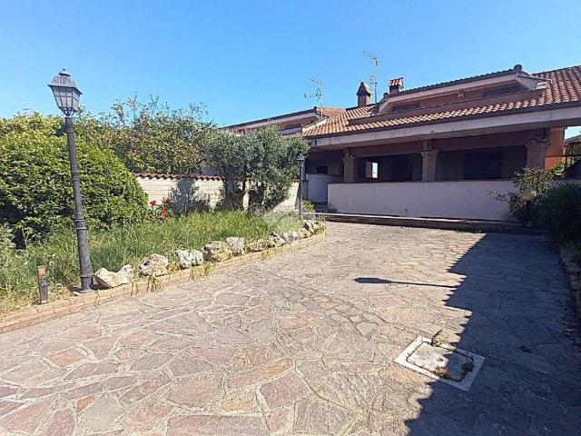Villa in vendita a Ardea RM