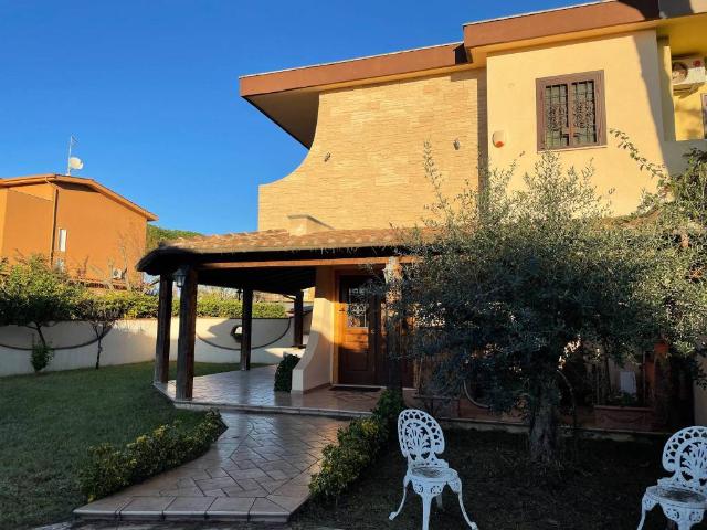 Villa in vendita a Ardea RM