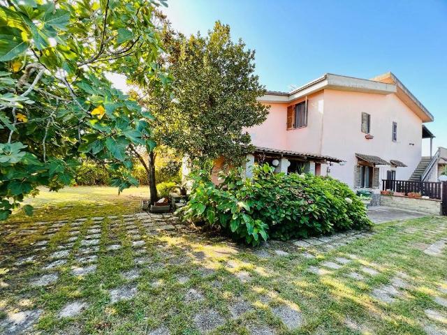 Villa in vendita a Ardea RM