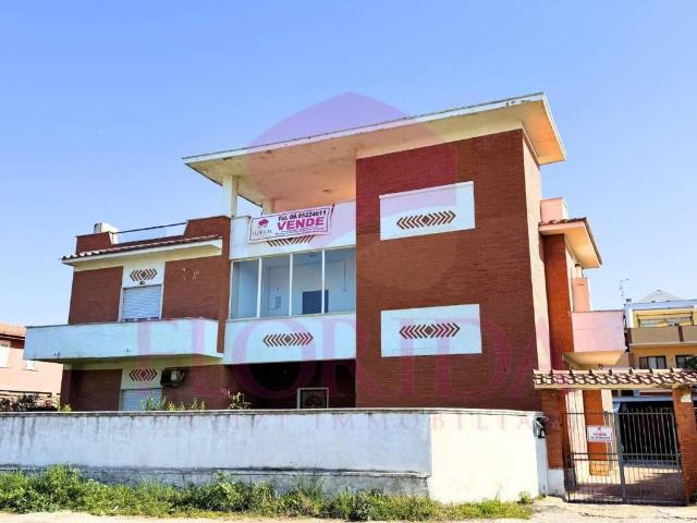 Villa in vendita a Ardea RM