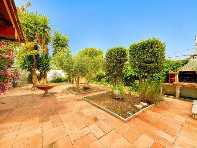 Villa in vendita a Ardea RM