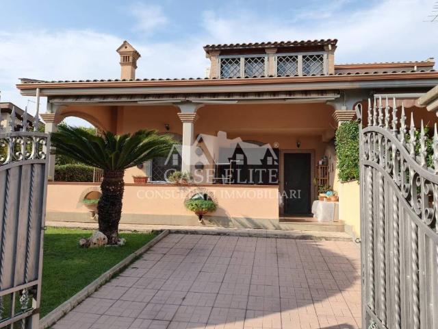 Villa in vendita a Ardea RM
