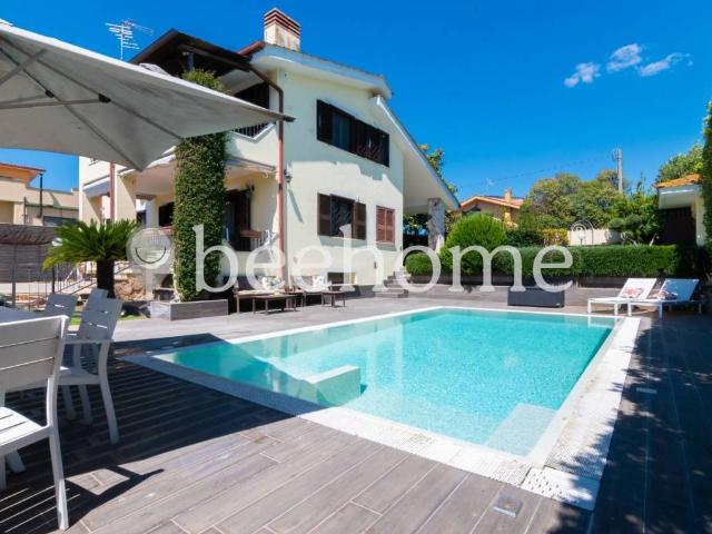 Villa in vendita a Ardea RM