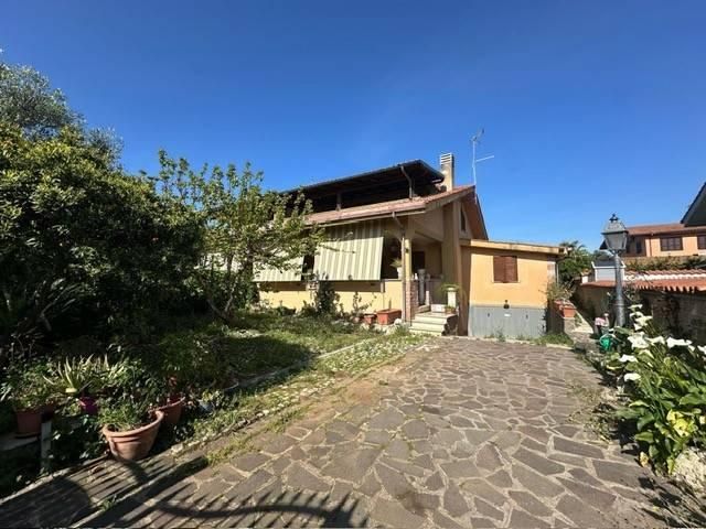 Villa in vendita a Ardea RM