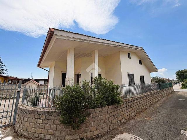 Villa in vendita a Ardea RM
