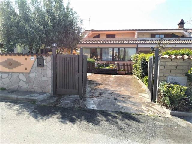 Villa in vendita a Ardea RM