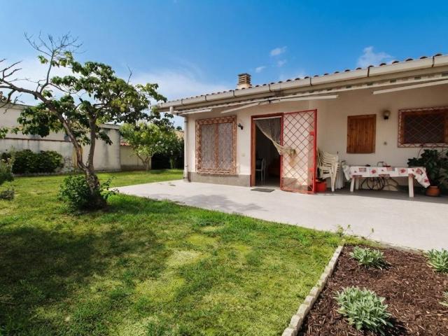 Villa in vendita a Ardea RM