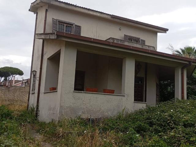 Villa in vendita a Ardea RM