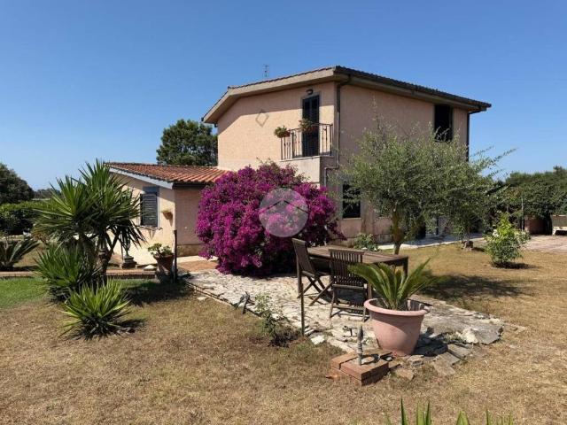 Villa in vendita a Ardea RM