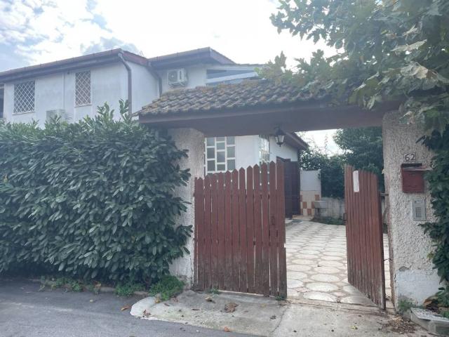 Villa in vendita a Ardea RM
