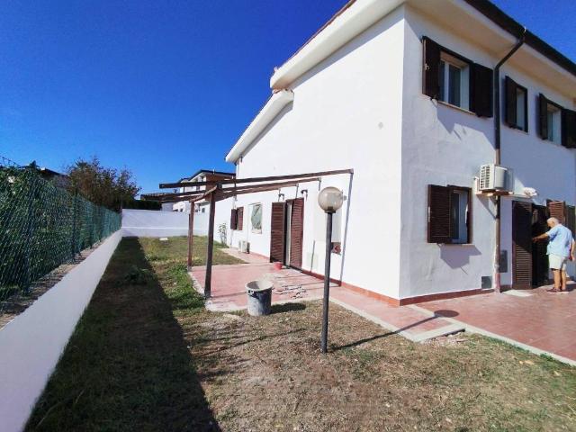 Villa in vendita a Ardea RM