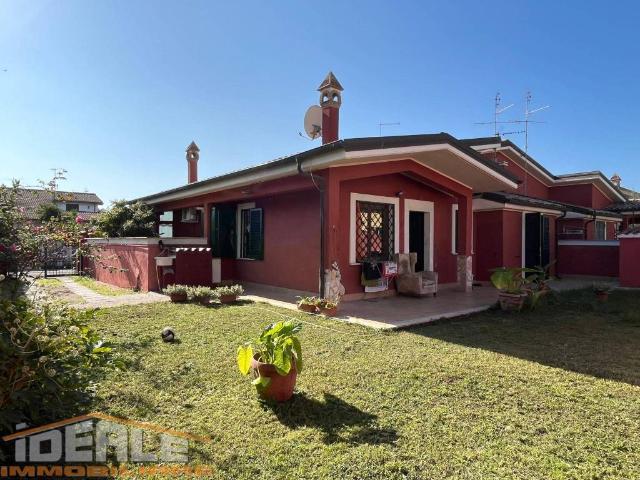 Villa in vendita a Ardea RM