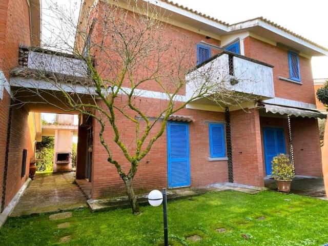 Villa in vendita a Ardea RM