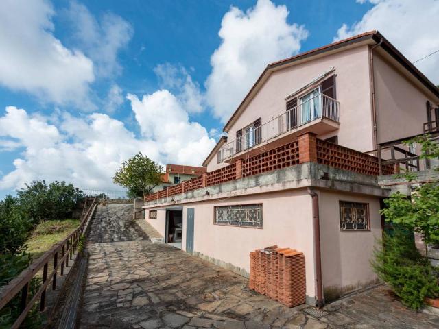 Villa in vendita a Arenzano