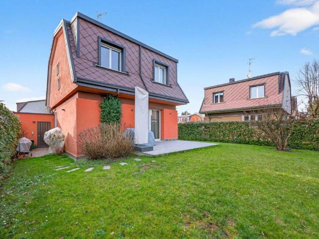 Villa in vendita a Arese MI