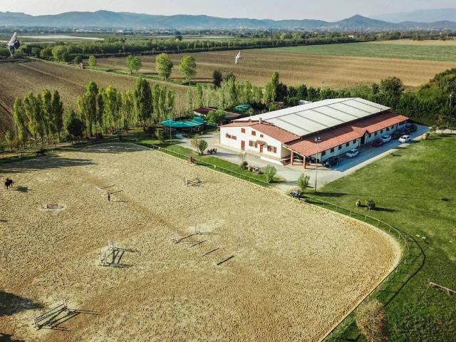 Villa in vendita a Arezzo AR