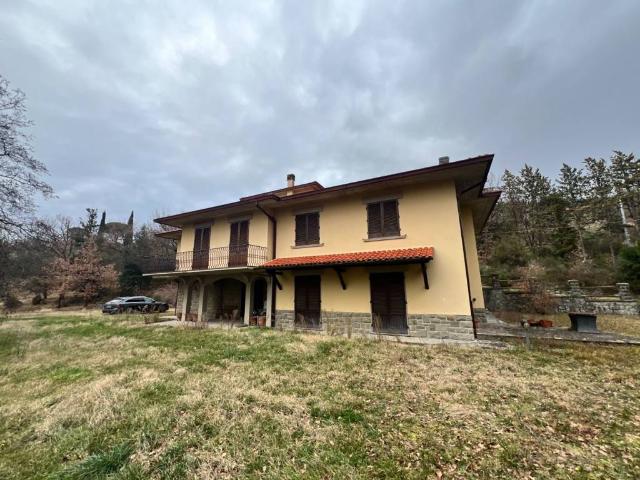 Villa in vendita a Arezzo AR