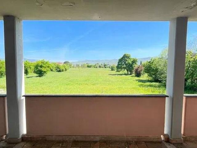 Villa in vendita a Arezzo AR
