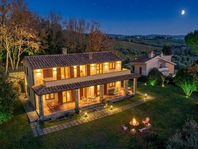 Villa in vendita a Arezzo AR