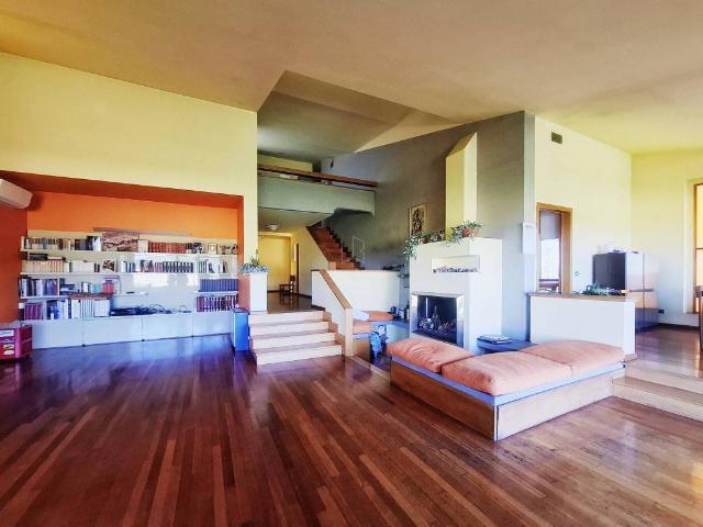 Villa in vendita a Arezzo AR