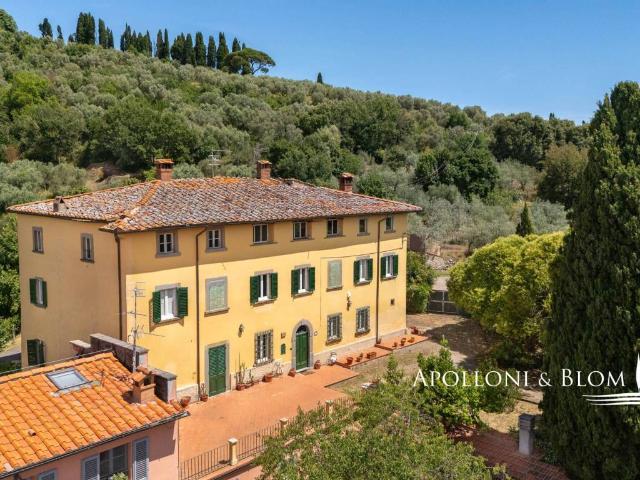 Villa in vendita a Arezzo AR