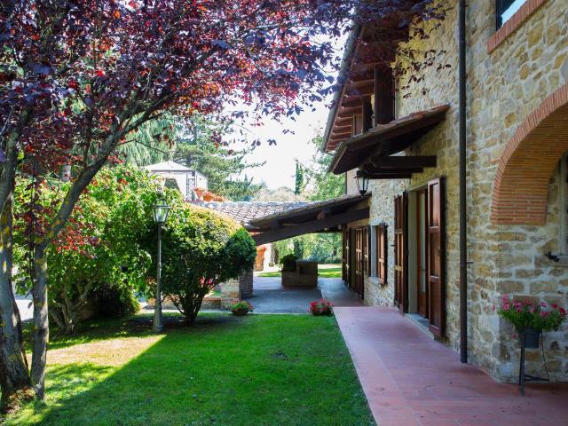 VILLA in VENDITA a AREZZO CHIASSA / TREGOZZANO di 8 vani