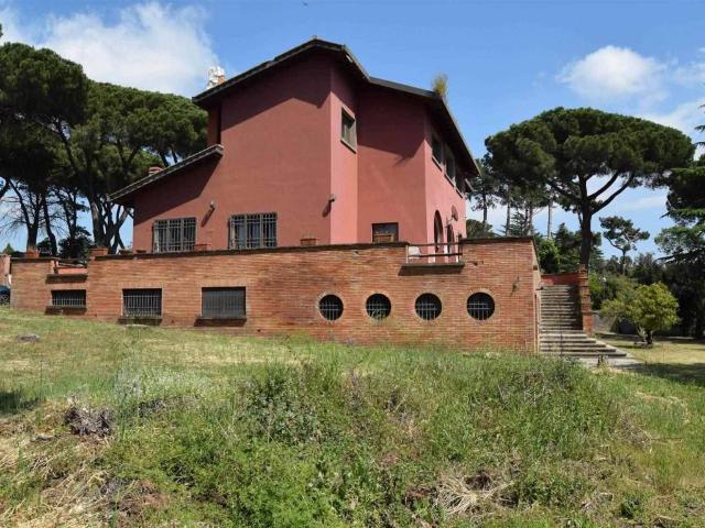 Villa in vendita a Ariccia RM