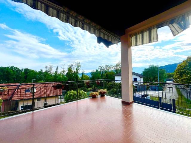 Villa in vendita a Arizzano VB