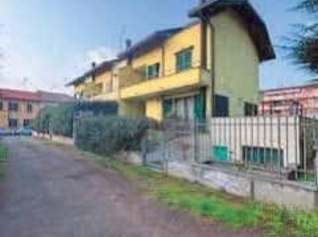 Villa in vendita a Arluno