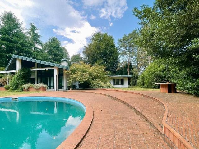 Villa in vendita a Arsago Seprio VA