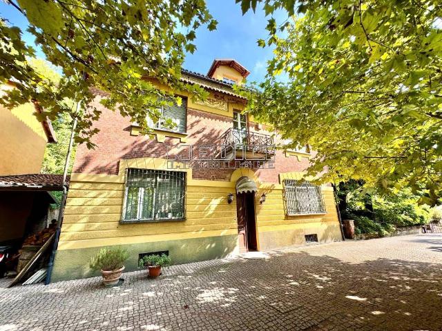 Villa in vendita a Asti AT