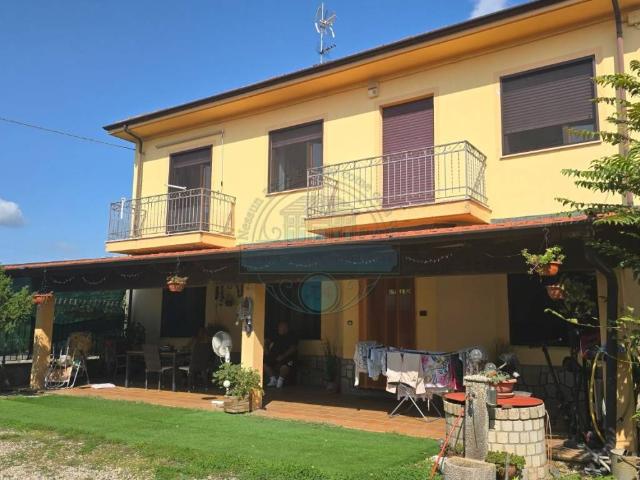 Villa in vendita a Asti AT