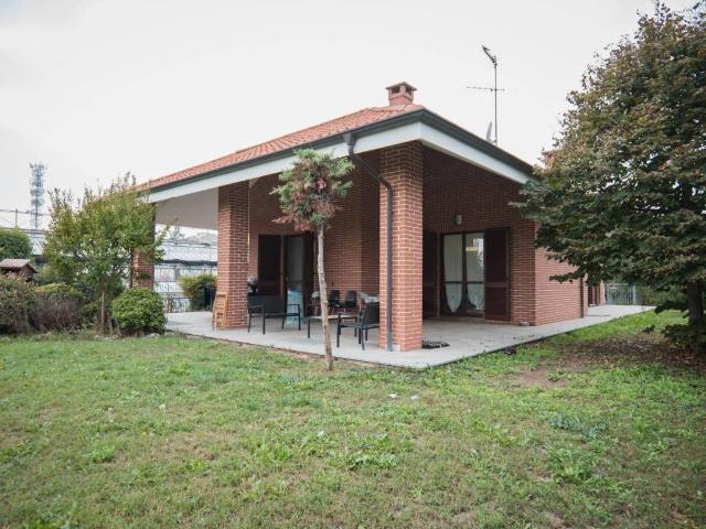 Villa in vendita a Asti AT