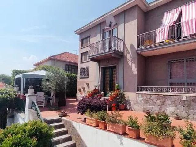 Villa in vendita a Asti AT