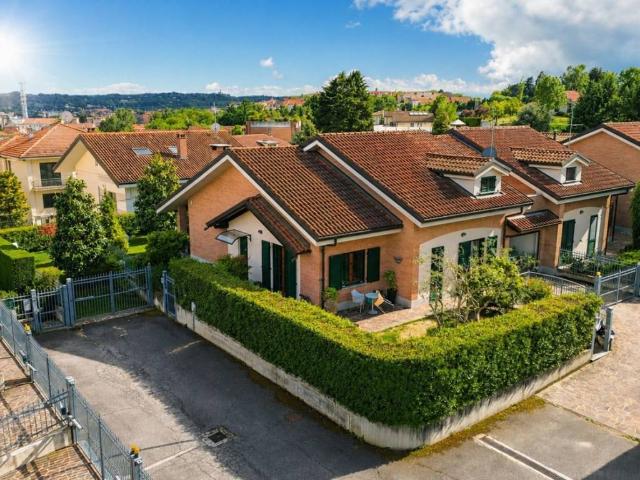 Villa in vendita a Asti AT