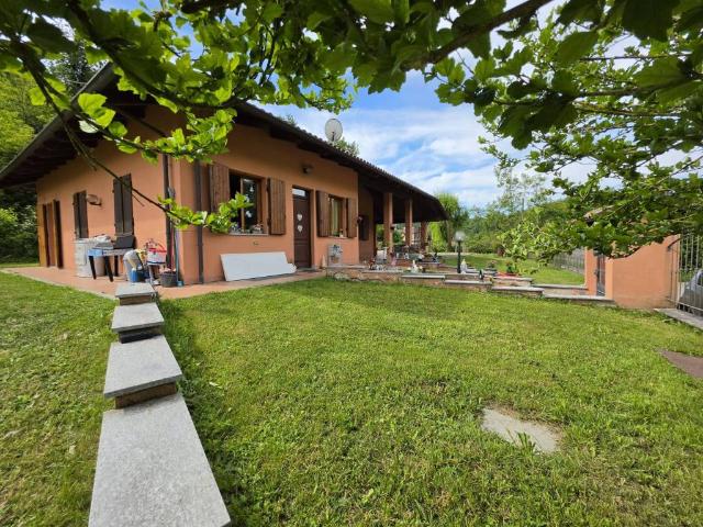 Villa in vendita a Asti AT