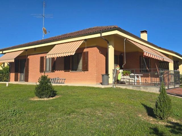 Villa in vendita a Asti AT