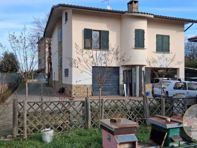 Villa in vendita a Asciano SI
