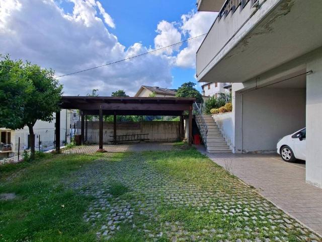 Villa in vendita a Ascoli Piceno AP