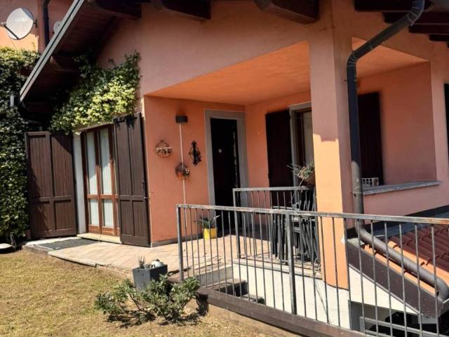 Villa in vendita a Asso CO