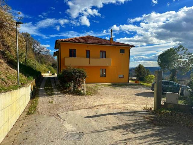 Villa in vendita a Atri TE