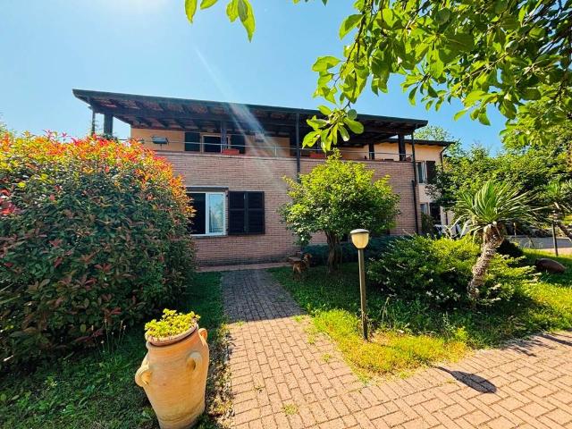 Villa in vendita a Aulla MS