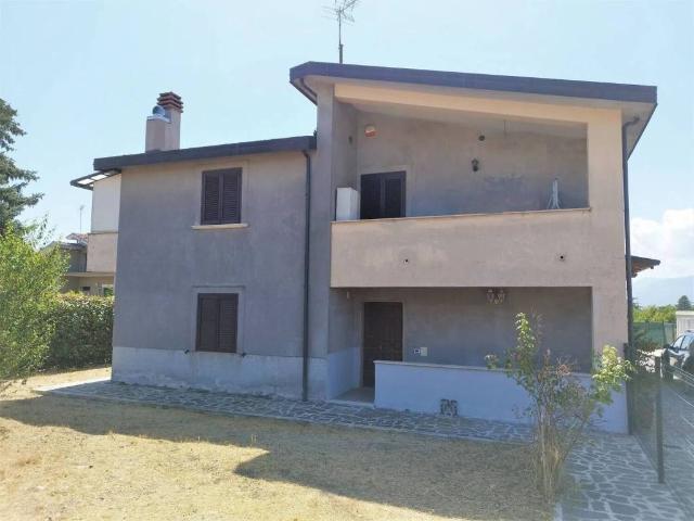 Villa in vendita a Avezzano AQ