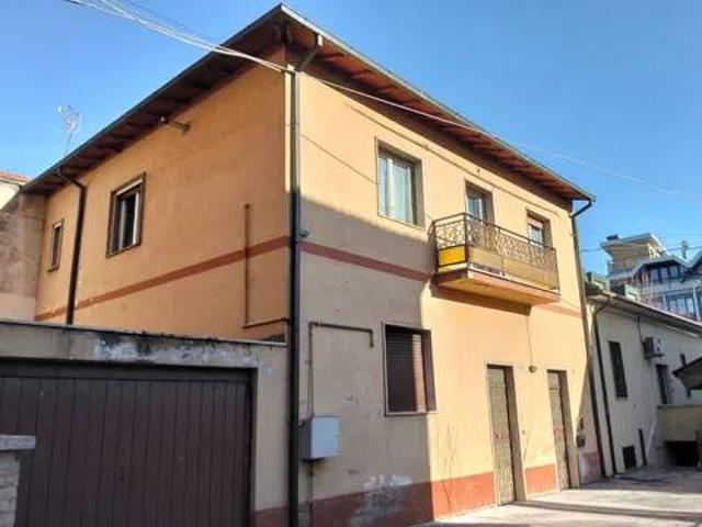 Villa in vendita a Avezzano AQ