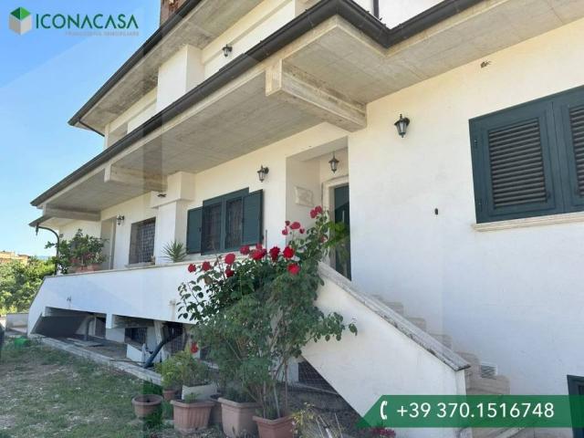 Villa in vendita a Avezzano AQ