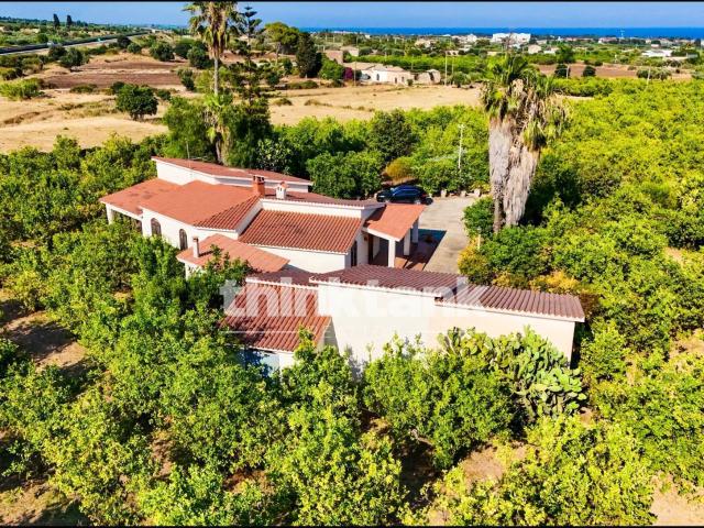 Villa in vendita a Avola
