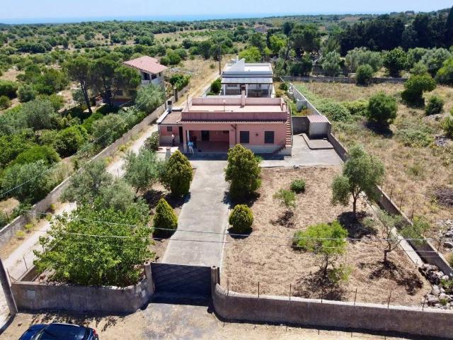 Villa in vendita a Avola SR